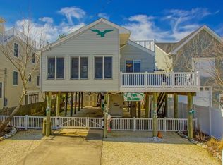 4 E 20th St, Brant Beach, NJ
