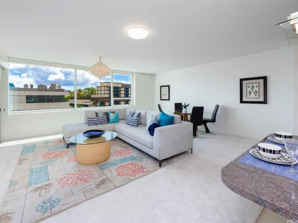 88 Piikoi St APT 807, Honolulu, HI 96814