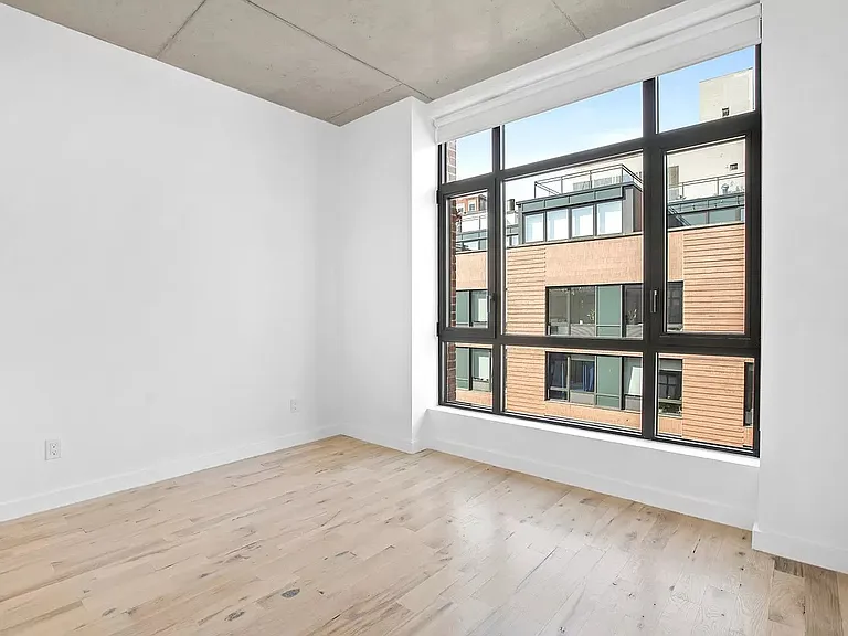 264 Pacific St #PHB — Photo 6