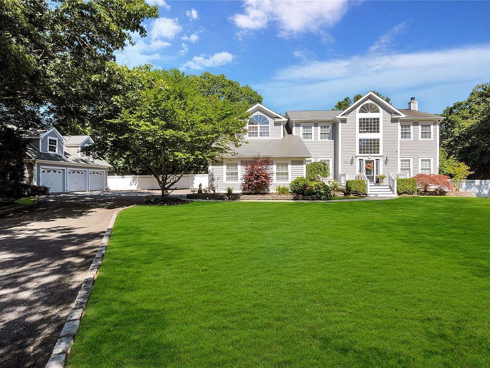 1st image of 11 Seneca Court
