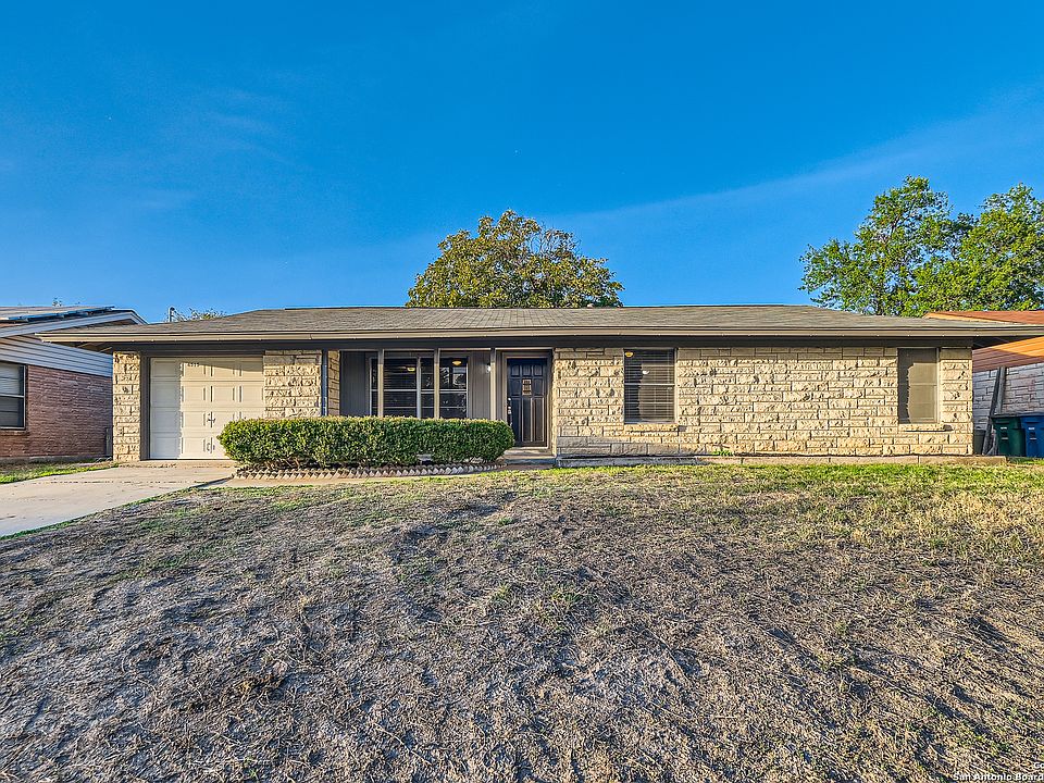 1st image of 4515 MOANA DR
