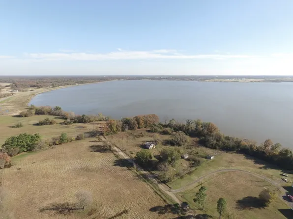 2011 N Lake Rd, Sulphur Springs, TX 75482