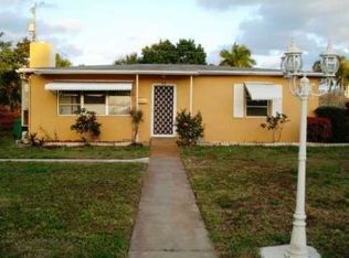 6710 Forest Ct, West Palm Beach, FL 33405