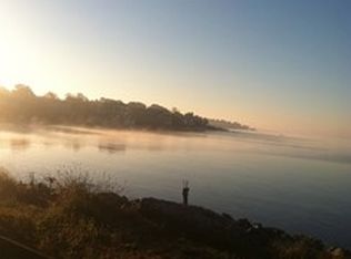 16 Blanding Ave, Barrington, RI 02806