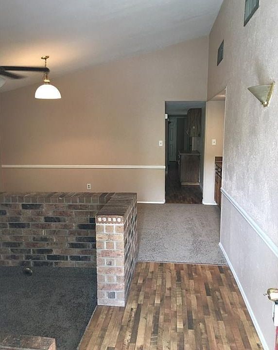 1st image of 4228 Staghorn Cir S