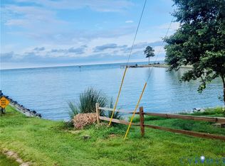 28 Lane Rd, Reedville, VA 22539