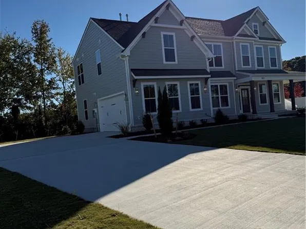 175 Hessian Loop, Chesapeake, VA 23322