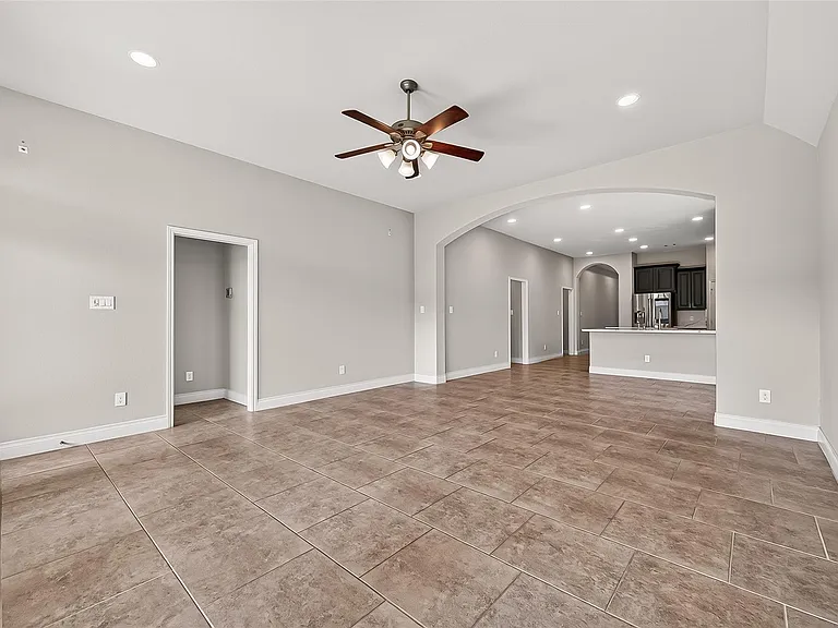 2107 Cinnamon Teal Cir — Photo 12
