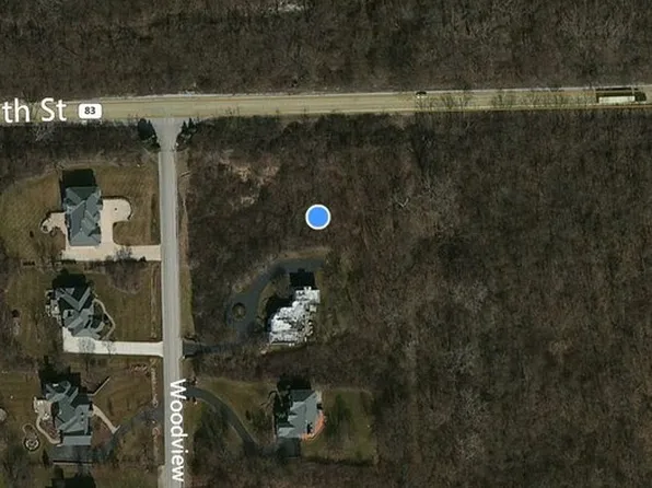 29 Woodview Ln, Lemont, IL 60439