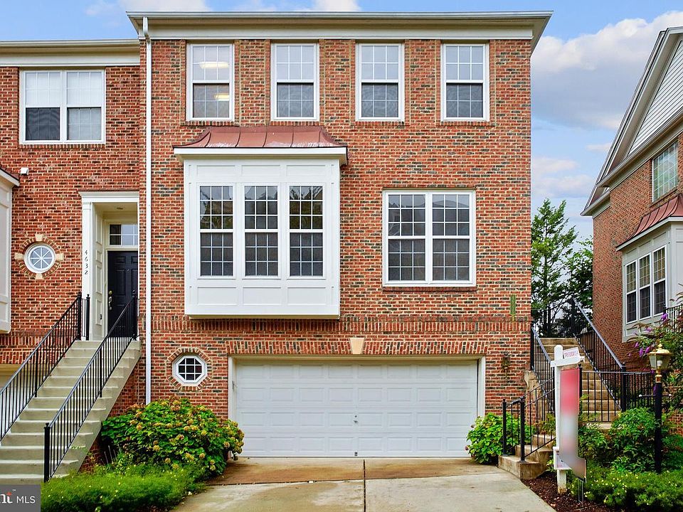 1st image of 4632A Latrobe Pl