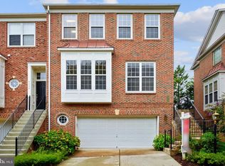 4632A Latrobe Pl, Alexandria, VA 22311
