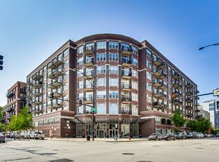 1000 W Adams St APT 406, Chicago, IL 60607