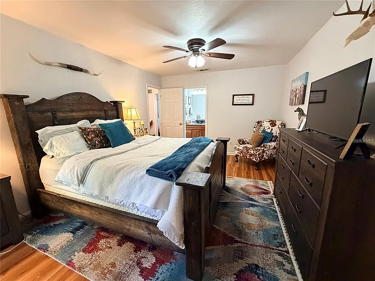 5418 SW 4th Pl — Photo 5