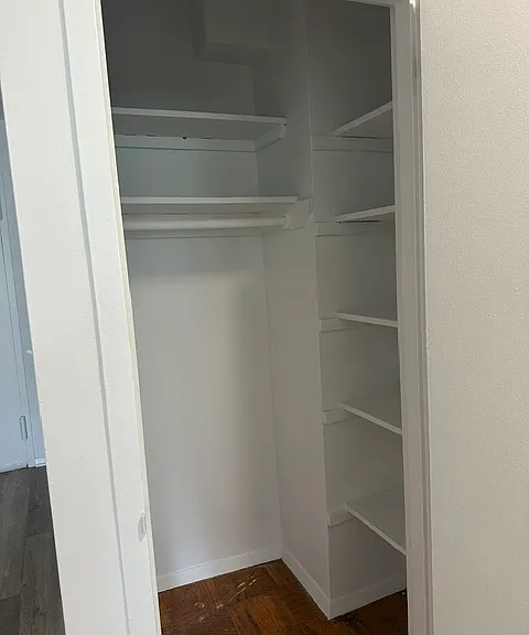 30 Lake St #5F — Photo 9