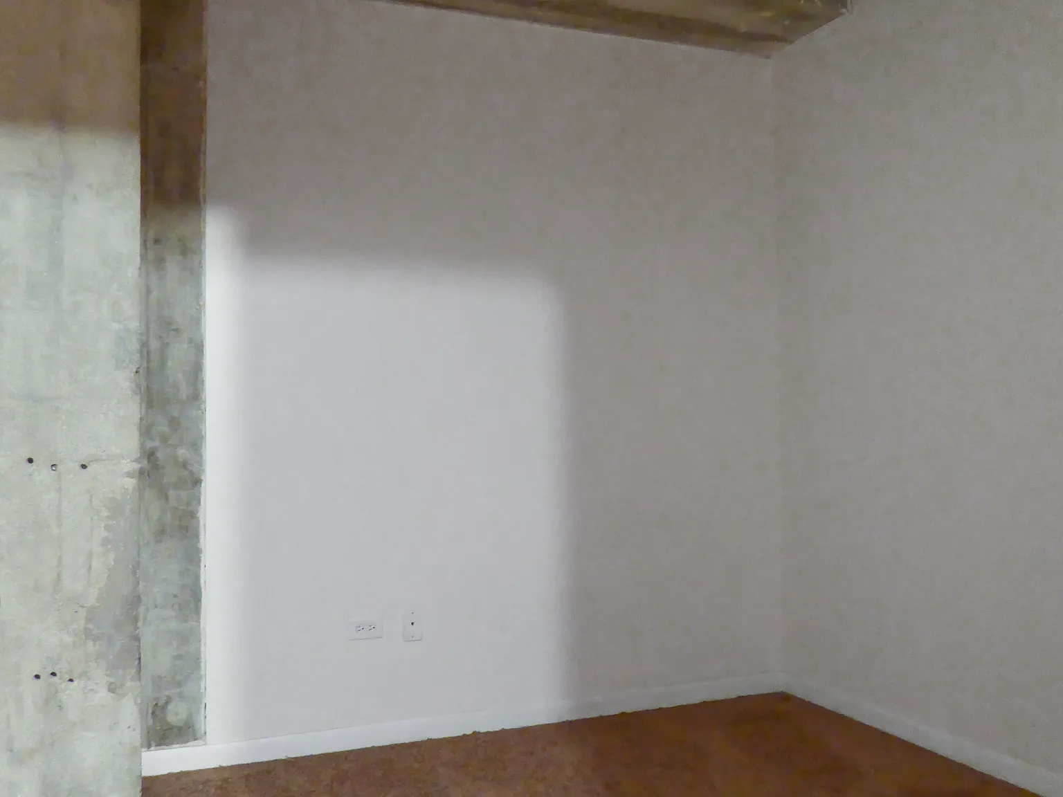 2 bed, 1000 sqft, $2,150 — Photo 4