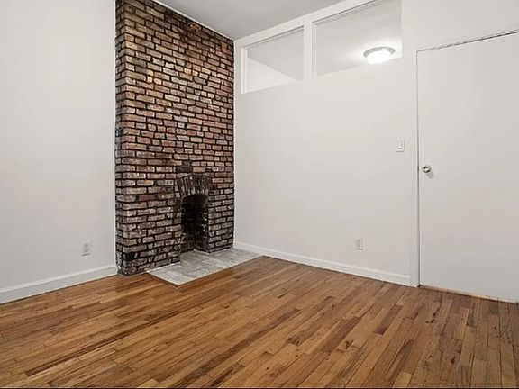 2nd image of 1640 York Ave APT 4D