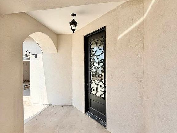5th image of 3601 Selman Ct