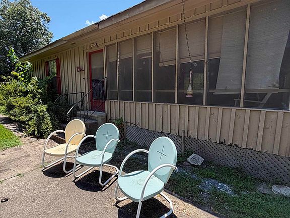 3rd image of 9211 Casey Ln