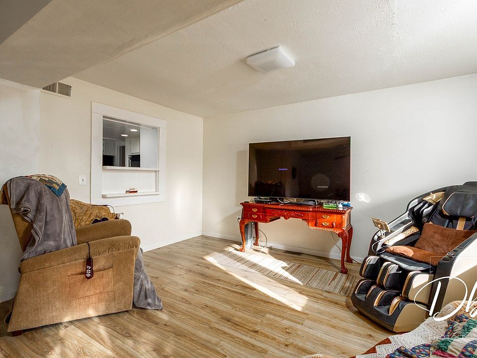 25544 W Blackstone Pl, Lake Villa, IL 60046 | Zillow