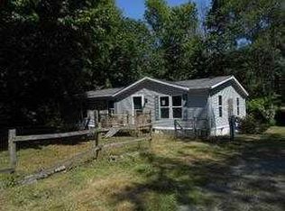 129 Tiger Rd, Evans City, PA 16033