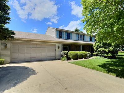 1206 E Center St, Bement, IL, 61856