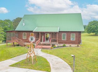 1854 Kensington Rd, Chickamauga, GA 30707