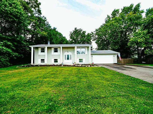 750 N Meridian Rd, Valparaiso, IN 46385