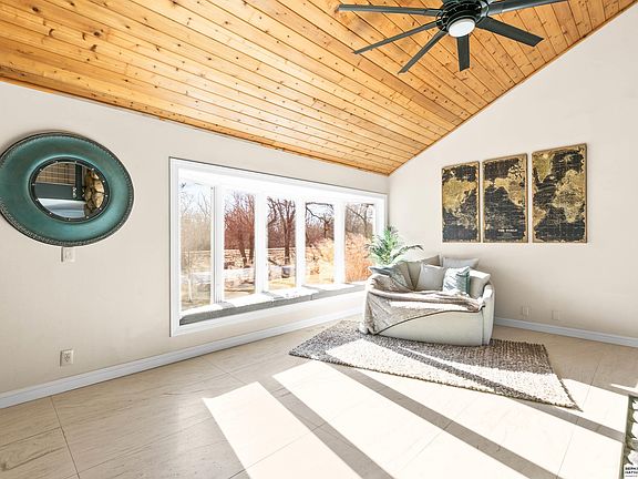 5th image of 47 Ginger Woods Rd