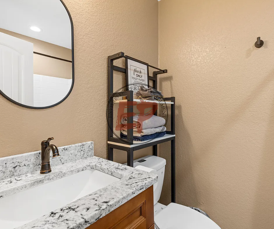 1108 North 9th Street Unit B - 1 — Photo 3