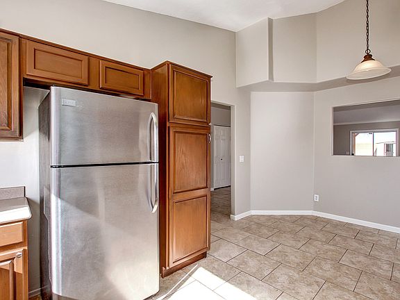 3rd image of 30475 N Maple Chase Dr