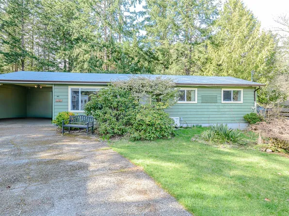 126 Maliview Dr, Saltspring Island, BC V8K 1B9
