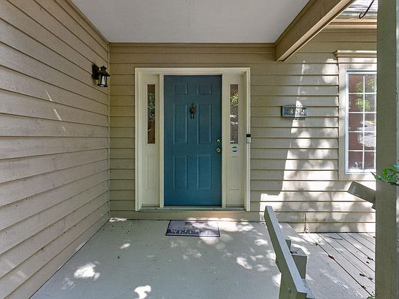 3rd image of 255 Homestead Ln