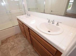 405 Dylan Dr, Oxnard, CA 93033