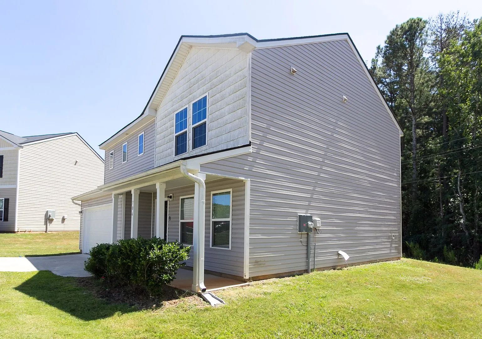 Coming Soon - 4 Bedroom 2.5 Bathroom Ranch — Photo 2