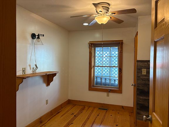 5th image of 16 Livingston St APT F