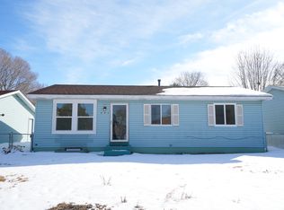 341 Cleveland Ave SE, New Brighton, MN 55112
