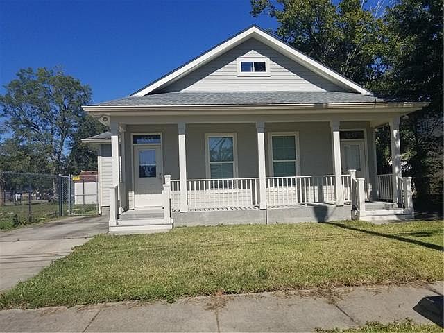 1st image of 1553 Senate St
