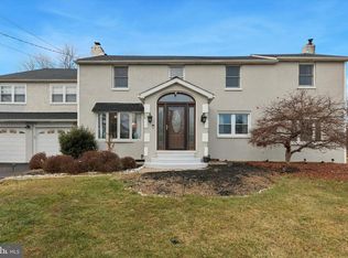 316 Babylon Rd, Horsham, PA 19044