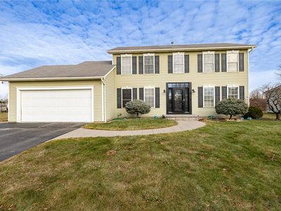 5216 Park Meadow Ln, Canandaigua, NY, 14424