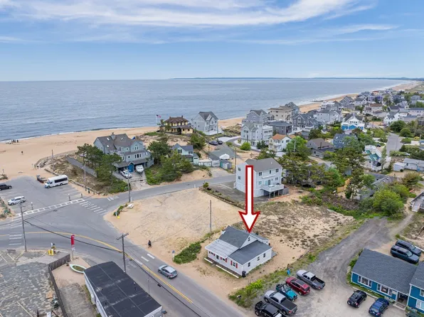 32 Plum Island Blvd, Newbury, MA 01951