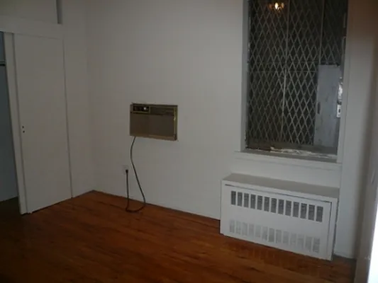 Rented by Rent Manhattan | media 2