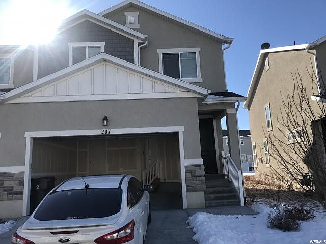 1st image of 207 W Silver Springs Dr #190