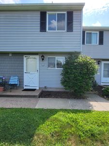 16 Seymour Road #9B, East Granby, CT, 06026