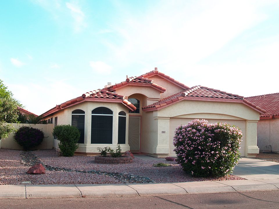 1st image of 9845 W Tonopah Dr