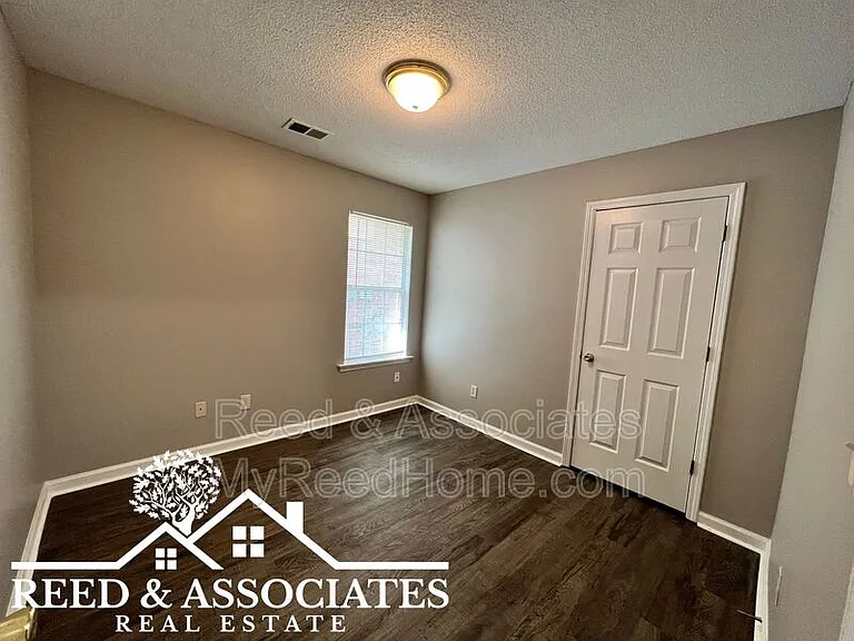 4824 Pine Forrest Dr — Photo 11