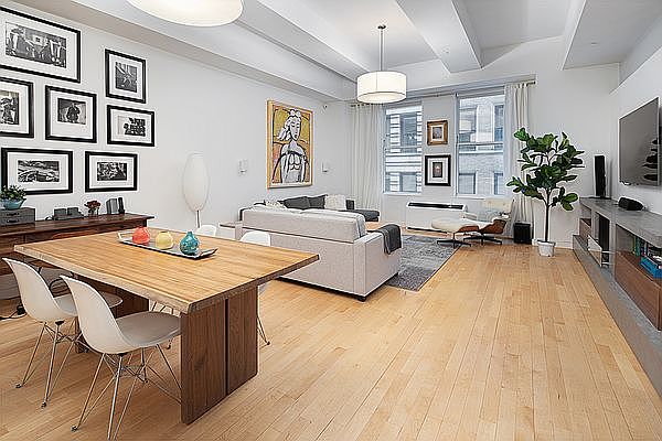 1st image of 15 Broad St APT 830