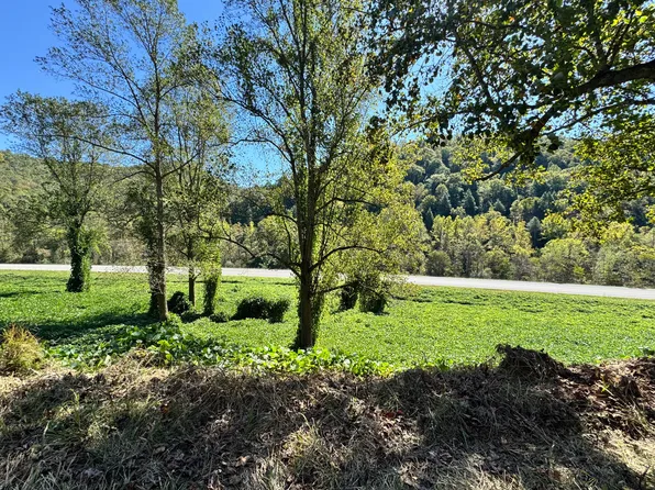 9900 Hector Rd, Manchester, KY 40962