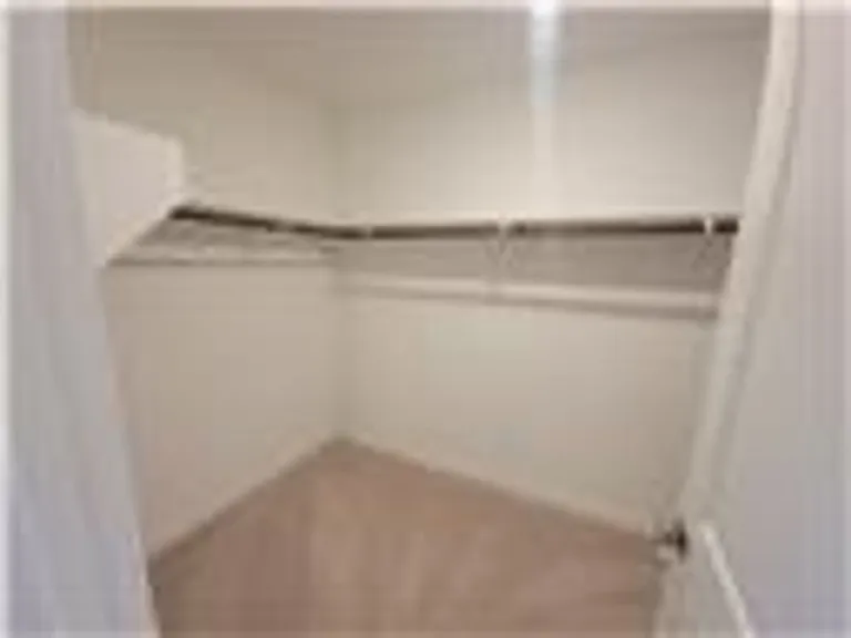 2724 Sweeping Palm Rd — Photo 35