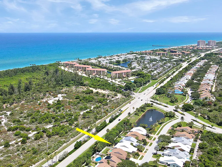 109 Seashore Dr — Photo 41