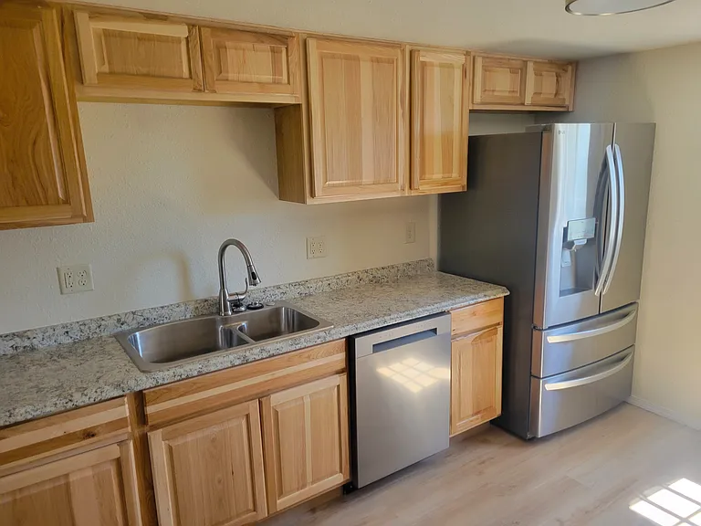 4638 Balsam Dr — Photo 5